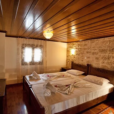 Villa Erontas